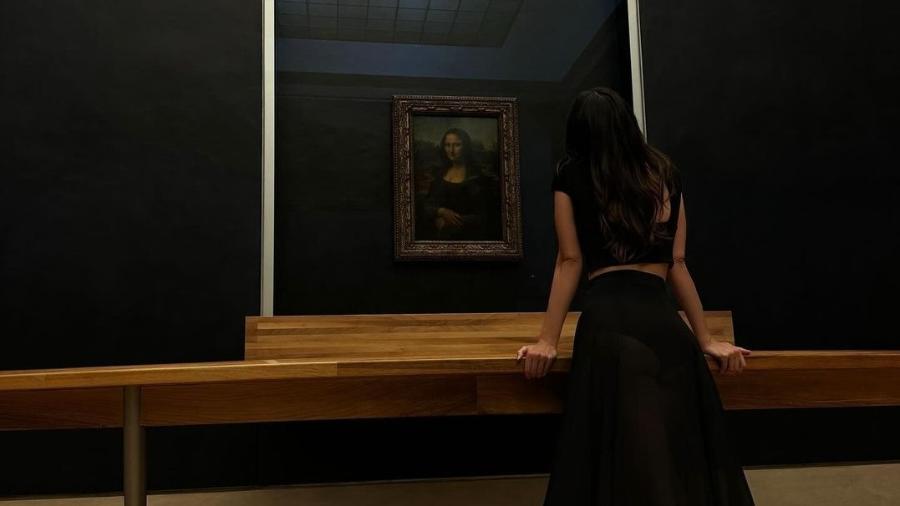 Kendall Jenner no Museu do Louvre - Reprodução/@kendalljenner