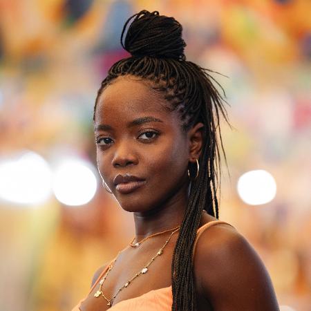 Leona (Clara Moneke) em 'Dona de Mim' Leona (Clara Moneke) em 'Dona de Mim'
