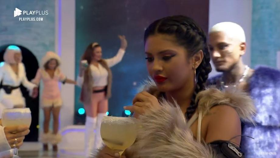 A Fazenda 2021: Mileide Mihaile curte noite na 'Festa Polar' - Reprodução/Playplus