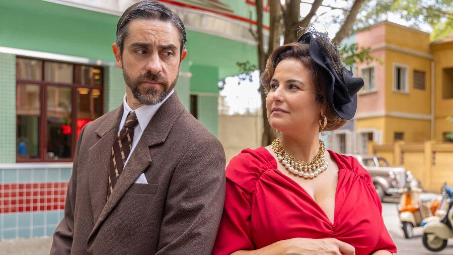 Nelson (Felipe Abib) e Heloisa (Ursula Corona) em 'Garota do Momento'