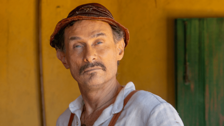 Timbó (Enrique Diaz) em "No Rancho Fundo" - Beatriz Damy/Globo