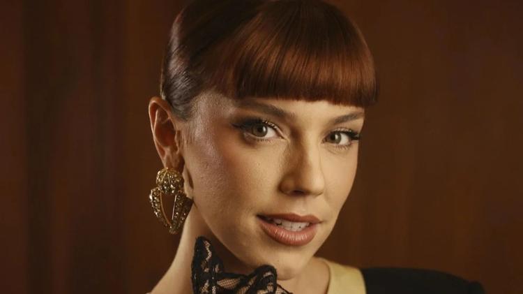 Alice Wegmann é Solange em 'Vale Tudo' Alice Wegmann é Solange em 'Vale Tudo'