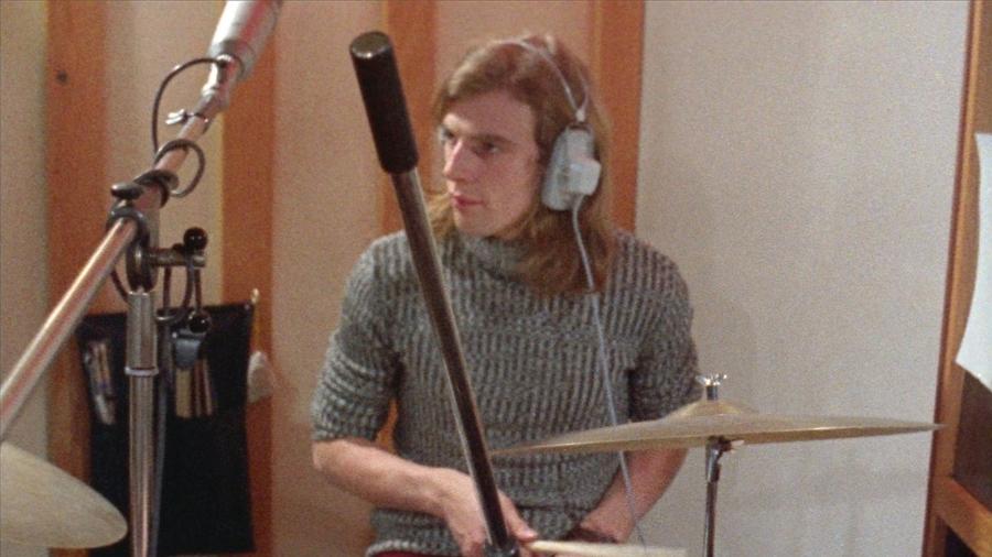 O baterista Alan White em gravação de "Imagine", álbum da banda formada por John Lennon, Plastic Ono Band - Reprodução/Twitter @AlanWhiteYes