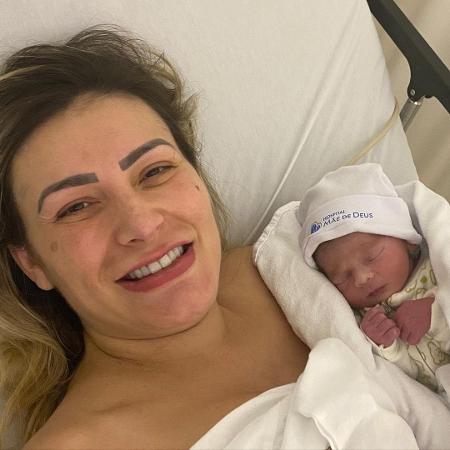 Andressa Urach deu à luz Leon, seu segundo filho - Reprodução/Instagram