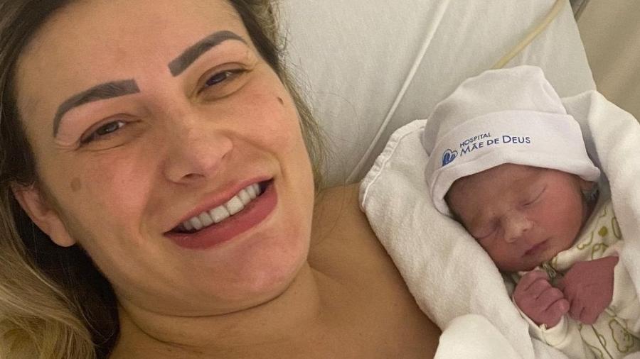 Andressa Urach dá à luz Leon, seu segundo filho. - Reprodução/Instagram.