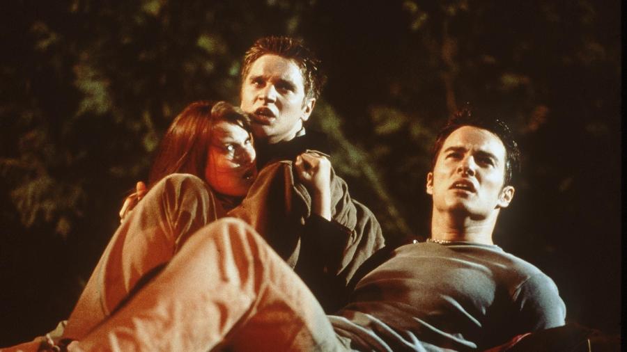Cena de "Premonição" (2000)