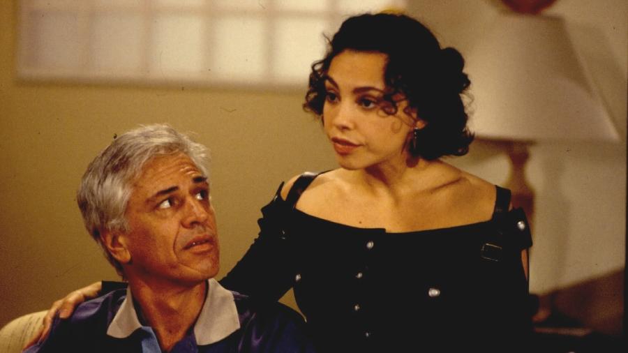 Assunção (Nuno Leal Maia) e Joyce (Carla Marins) em 'História de Amor' Assunção (Nuno Leal Maia) e Joyce (Carla Marins) em 'História de Amor'