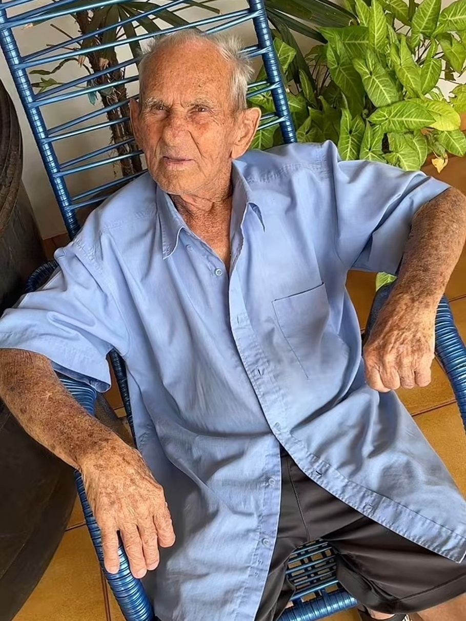 Vovô Anésio: influenciador morre aos 88 anos