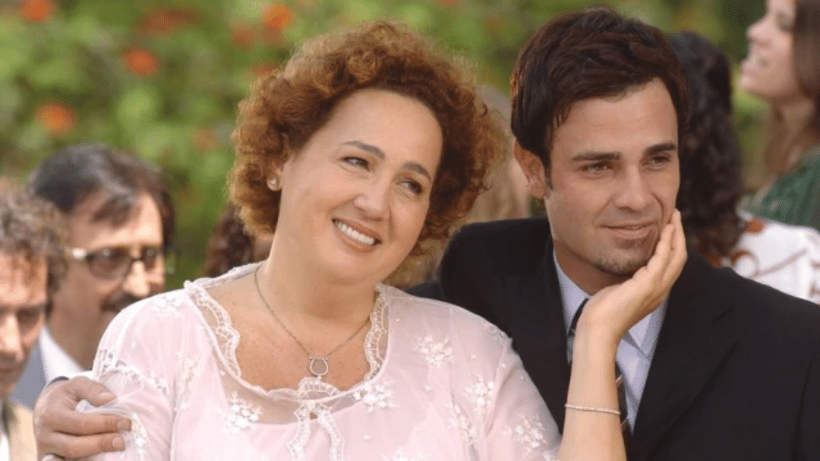 Claudia Jimenez e Rodrigo Phavanello em cena de "Sete Pecados" (2008) - Márcio de Souza / Globo / Divulgação