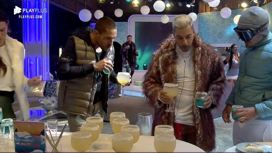 A Fazenda 2021: Peões curtindo a 'Festa Polar' - Reprodução/Playplus