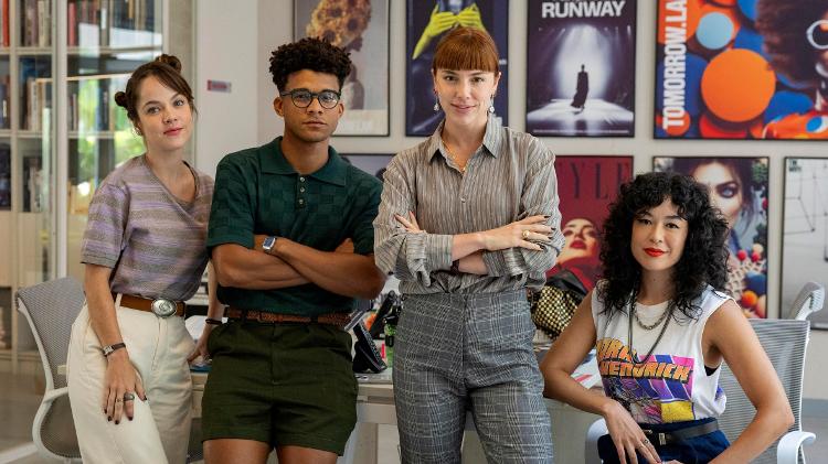 Marieta (Cacá Ottoni), Sardinha (Lucas Leto), Solange (Alice Wegmann) e Suzana (Bruna Aiiso) em 'Vale Tudo' Marieta (Cacá Ottoni), Sardinha (Lucas Leto), Solange (Alice Wegmann) e Suzana (Bruna Aiiso) em 'Vale Tudo'