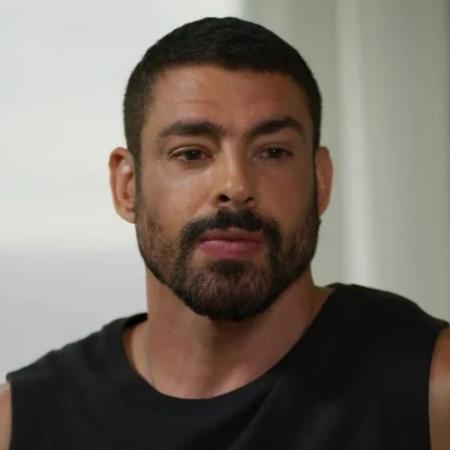 Cauã Reymond como César Ribeiro em 'Vale Tudo' Cauã Reymond como César Ribeiro em 'Vale Tudo'