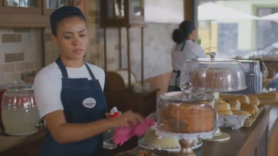 Bella Campos como Maria de Fátima no final de 'Vale Tudo' Bella Campos como Maria de Fátima no final de 'Vale Tudo'