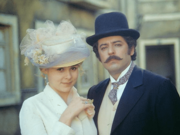 De 1988, "O Primo Basílio" foi uma minissérie escrita por Gilberto Braga e Leonor Bassères, tendo por base a obra de Eça de Queiroz. A história se passa na Lisboa do século XIX. - Divulgação