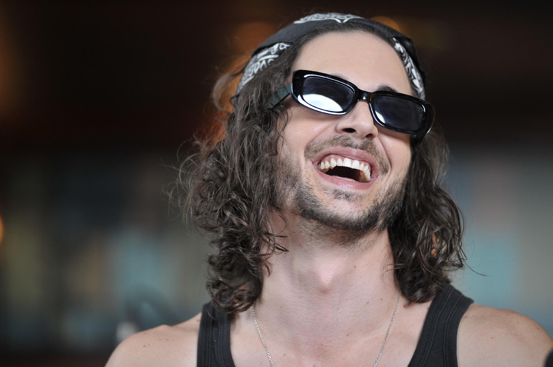 Fiuk é o convidado de Luiza Possi na segunda temporada do 'Sai da Caixa' - Reinaldo Canato / UOL