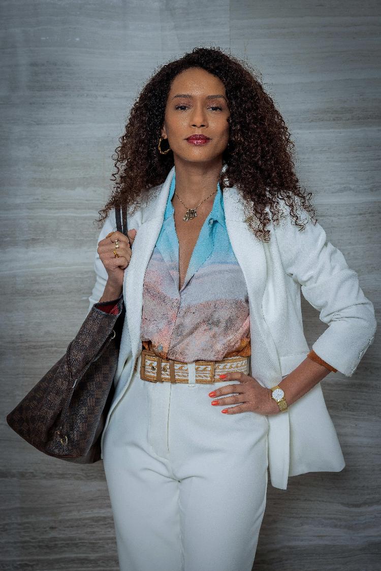 O novo visual de Raquel (Taís Araujo) em 'Vale Tudo' O novo visual de Raquel (Taís Araujo) em 'Vale Tudo'
