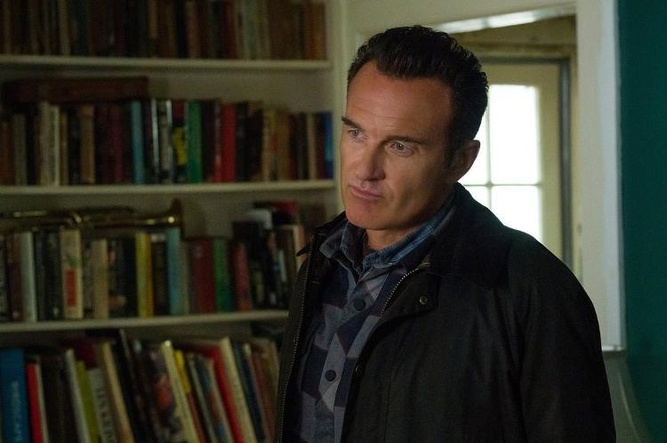 Julian McMahon morreu aos 56 anos Julian McMahon morreu aos 56 anos