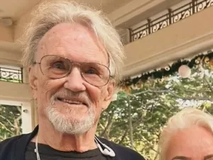 Morre Kris Kristofferson, de 'Nasce Uma Estrela', aos 88 anos