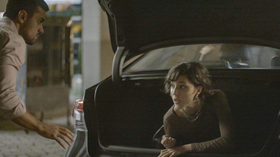 Danilo (Felipe Simas) e Nina (Flora Camolese) em 'Dona de Mim'