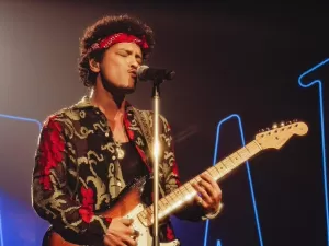 Bruno Mars sobre retorno ao Brasil: 'É muito fácil se apaixonar'
