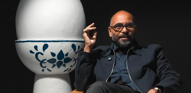 'No Brasil, ser rico é uma performance frágil', afirma Michel Alcoforado