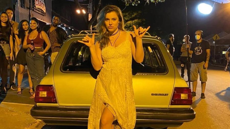 Alice Wegmann vive Raíssa Medeiros em "Rensga Hits!" - Reprodução/Instagram