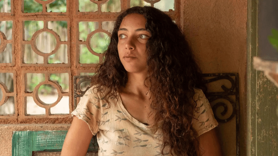 Joana (Alice Carvalho) em 'Renascer'