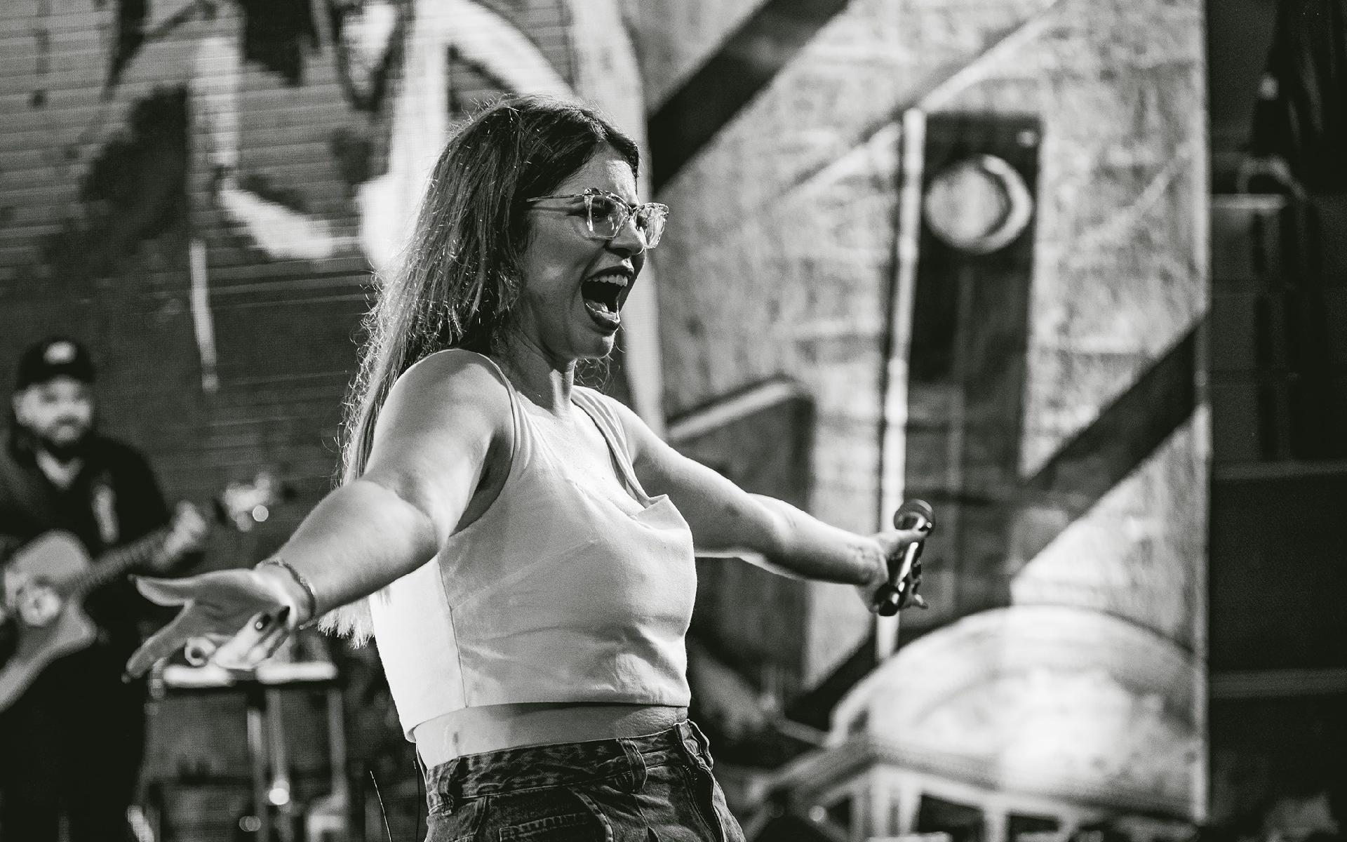 Marília Mendonça morre aos 26 anos - Facebook