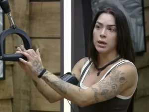 Vão romper? Luana se irrita com Gizelly e a expõe: 'Tô sendo amiga sozinha'