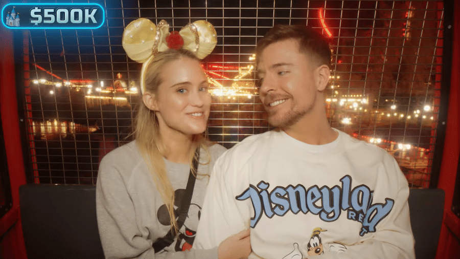MrBeats e Thea Booysen fizeram um passeio exclusivo na Disneylândia MrBeats e Thea Booysen fizeram um passeio exclusivo na Disneylândia