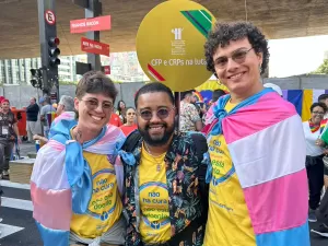 'Não há cura para quem não está doente': debate é promovido na Parada LGBT+