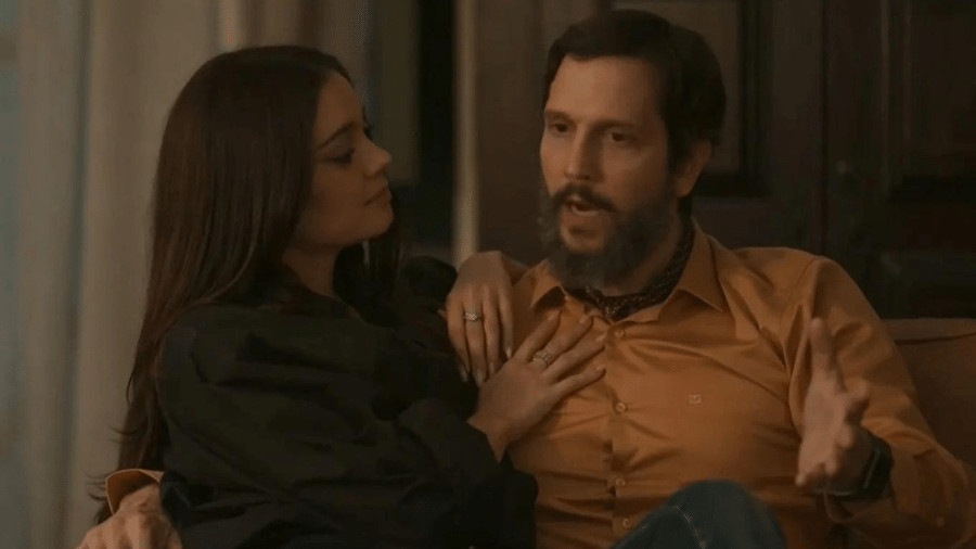 Eliana (Sophie Charlotte) e Egídio (Vladimir Brichta) em 'Renascer'