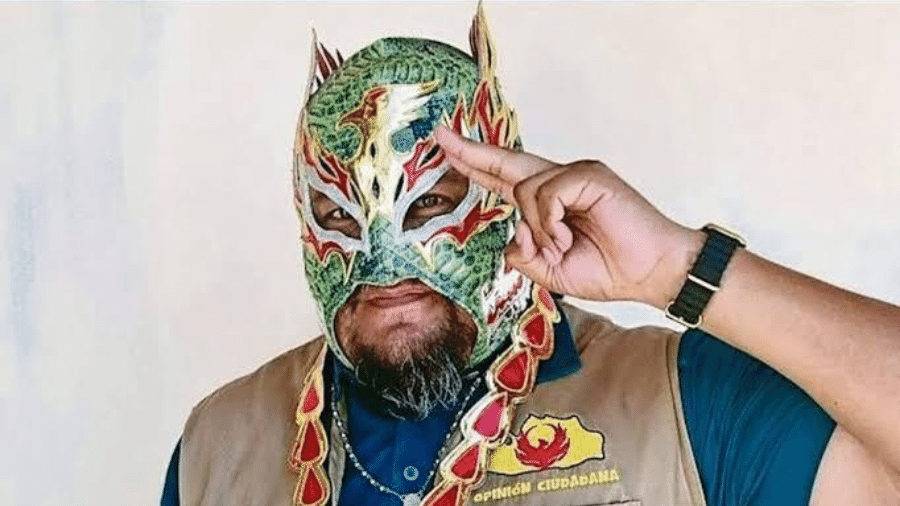 Influencer que aparecia sempre mascarado é assassinado no México Influencer que aparecia sempre mascarado é assassinado no México
