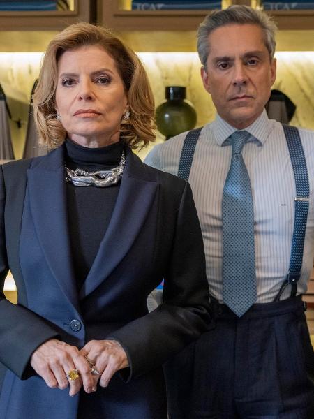 Odete Roitman (Debora Bloch) e Marco Aurélio (Alexandre Nero) em Vale Tudo Odete Roitman (Debora Bloch) e Marco Aurélio (Alexandre Nero) em Vale Tudo