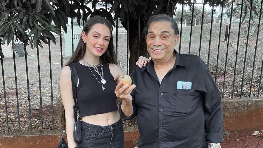 Yasmin Sant"anna com o pai, Dedé Santana - Reprodução/Instagram