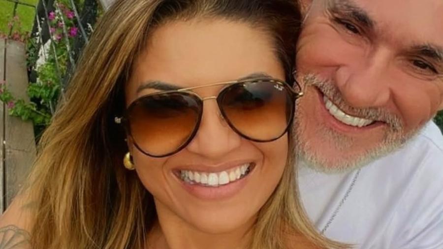 Paula Oliveira, que tentou entrar no BBB 25, e Ayrton Lima, o 'Papito' do BBB 18, anunciaram namoro Paula Oliveira, que tentou entrar no BBB 25, e Ayrton Lima, o 'Papito' do BBB 18, anunciaram namoro
