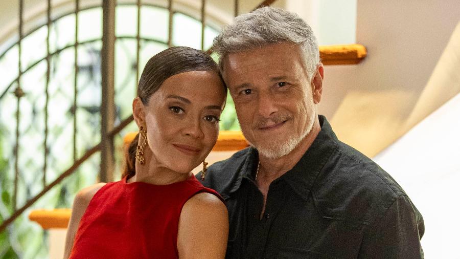 Tânia (Aline Borges) e Jaques (Marcello Novaes) em "Dona de Mim" - Léo Rosário/Globo