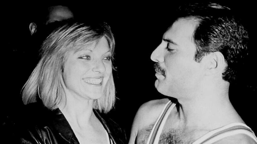 Mary Austin e Freddie Mercury - Getty Image