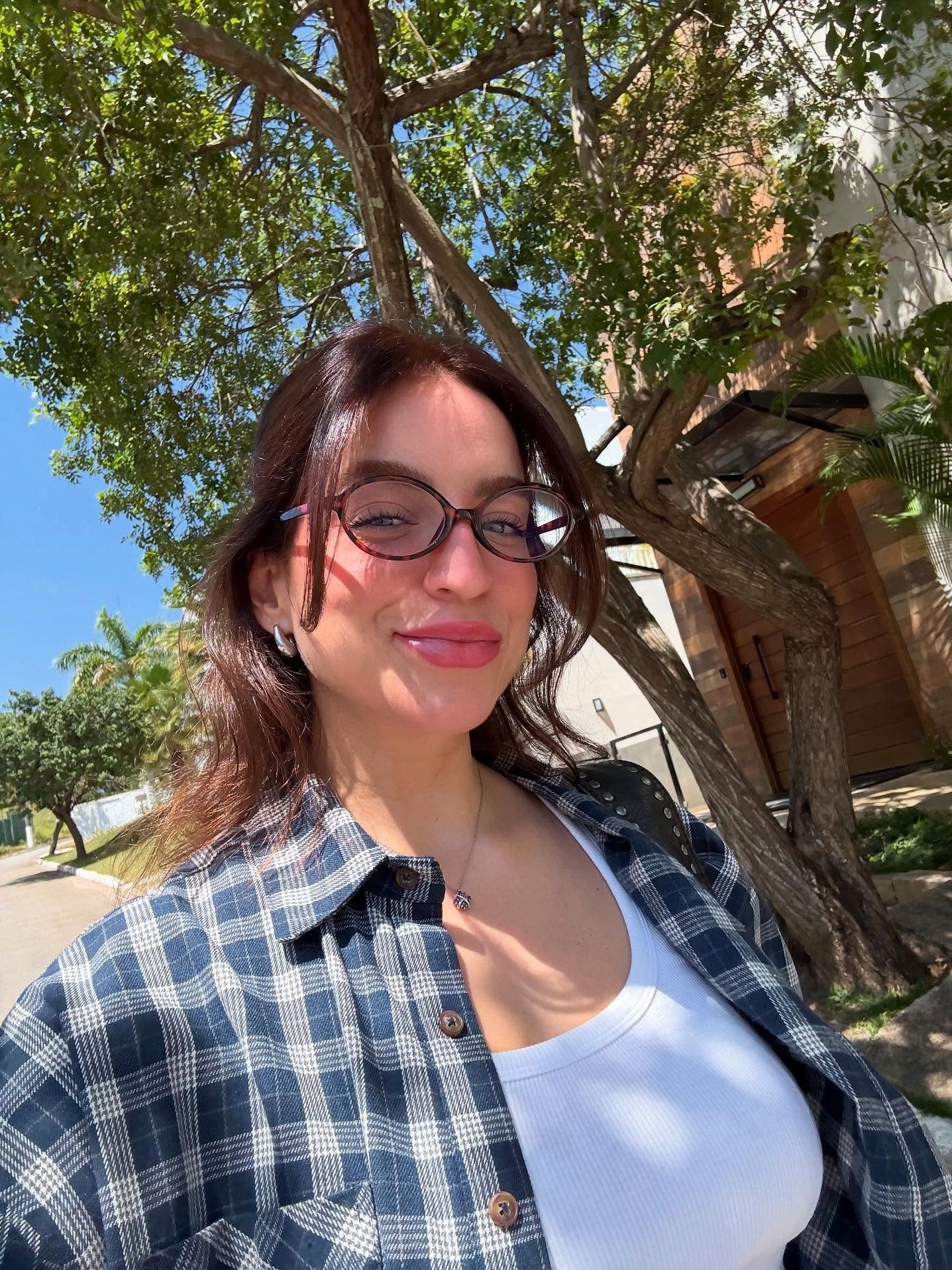 Boo Unzueta: quem é a influenciadora que assumiu namoro com Gabi do vôlei