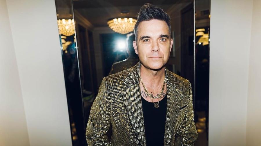 Robbie Williams posou nu para a capa de seu álbum "XXV" - Reprodução/Instagram