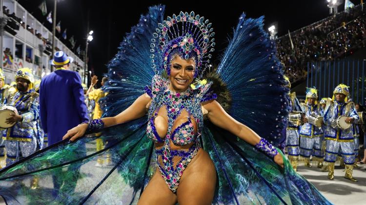 12.fev.2024 - Desfile da Unidos da Tijuca na primeira noite de carnaval no sambódromo da Marquês de Sapucaí