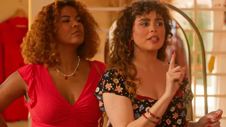 Lola (Natascha Falcão) e Blanchette (Vitória Rodrigues) em 'No Rancho Fundo'