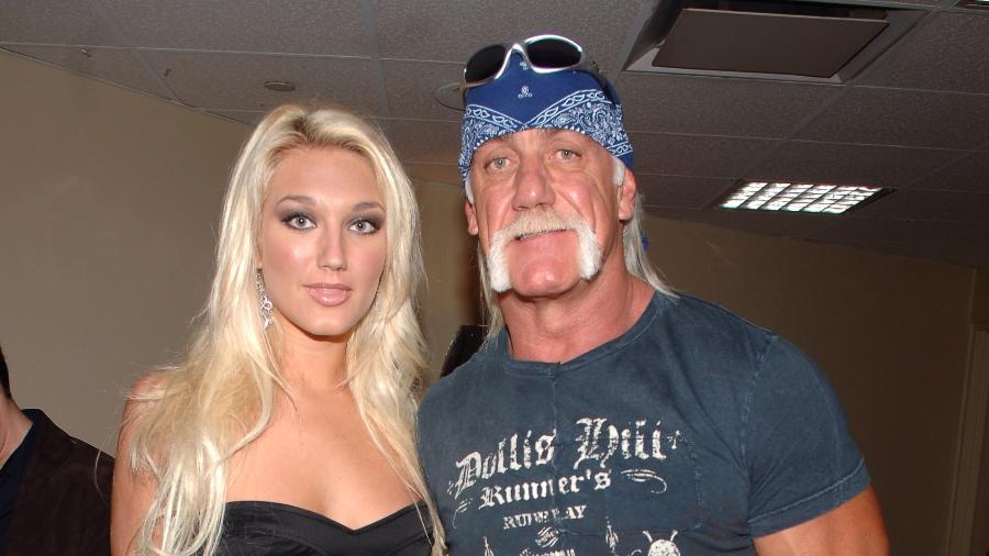 Brooke diz que pediu para ser excluída do testamento de Hulk Hogan