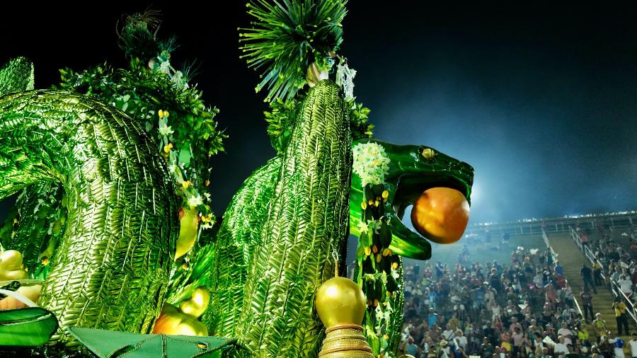 13.fev.2024 - Desfile da Mocidade na segunda noite de carnaval no sambódromo da Marquês de Sapucaí