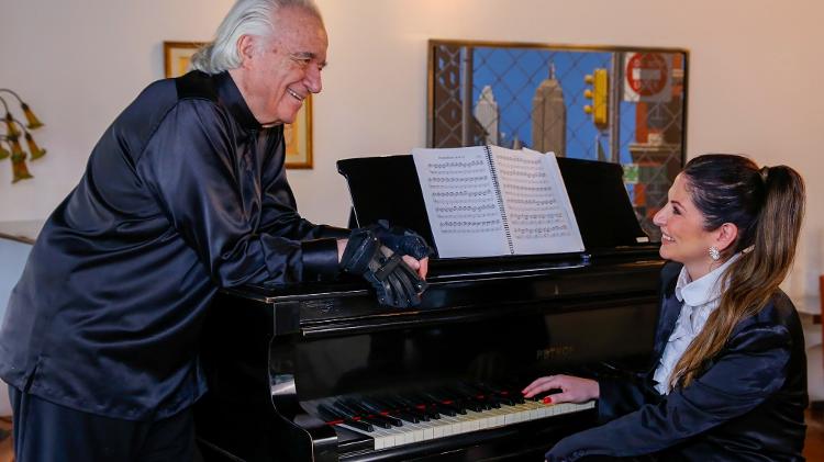 João Carlos Martins e Carol Paiffer