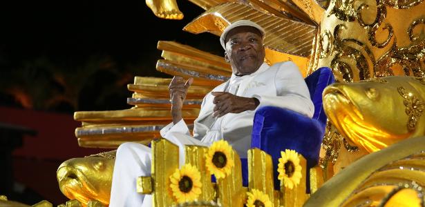 Milton Nascimento esclarece defesa legítima contra o Cruzeiro