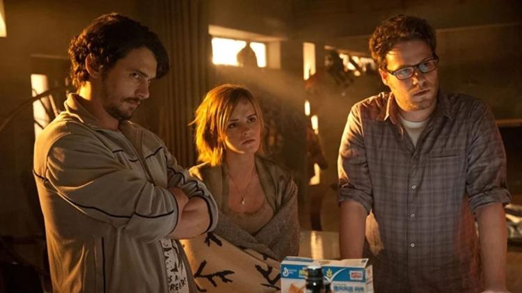 James Franco, Emma Watson e Seth Rogen em 'É o Fim' James Franco, Emma Watson e Seth Rogen em 'É o Fim'