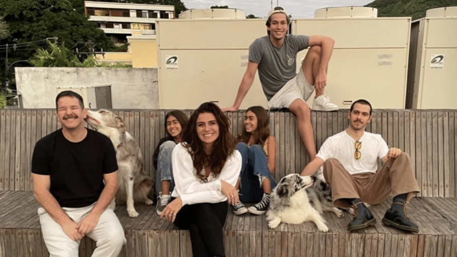 Murilo Benício, Giovanna Antonelli, Pietro, Sofia e Antônia Antonelli e Antônio Benício Negrini - Reprodução/Instagram