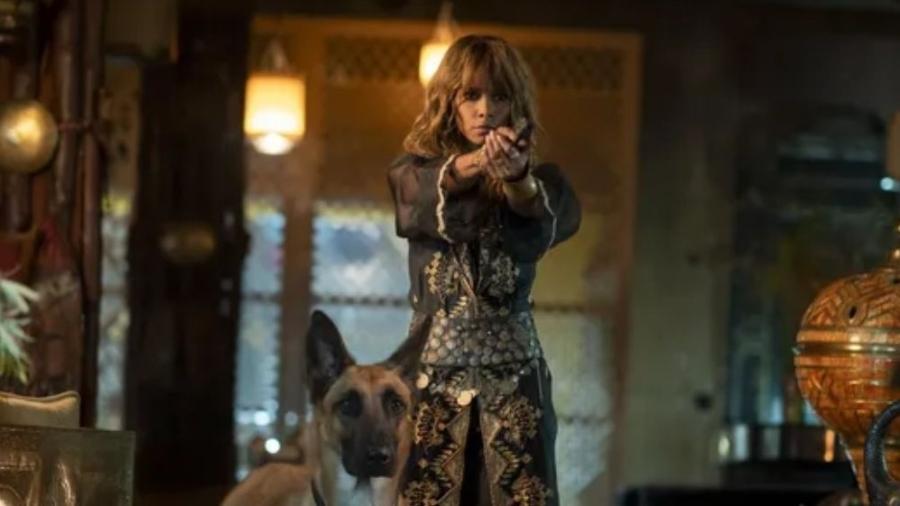 Halle Barry em John Wick 3: Parabellum - Divulgação