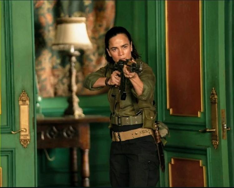 Alice Braga em "O Esquadrão Suicida"